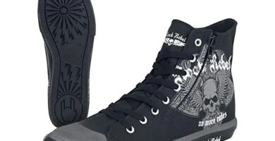 Deportivas-Altas-Negras-Rockeras